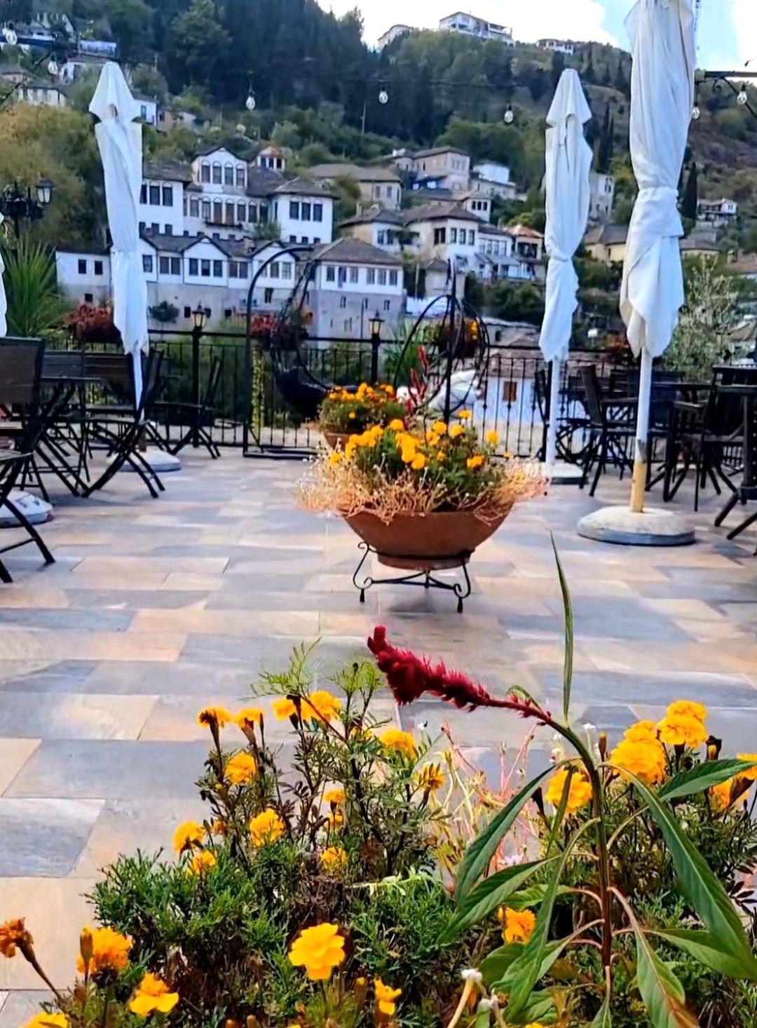 Alsara Guesthouse Gjirokastër Exterior foto